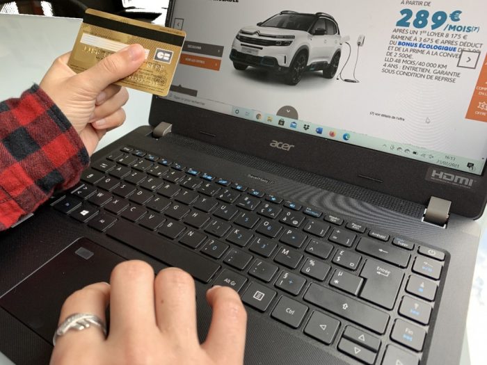 Achat d’un véhicule à distance auprès de professionnels&nbsp;: quels sont mes droits ?